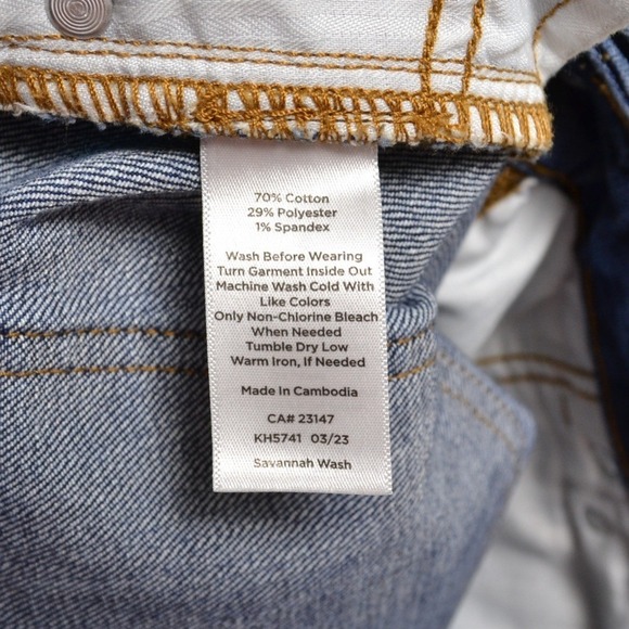 Talbots Women's Barely Boot Jeans Savannah Wash Med Mid Rise Stretch Denim 10P - Picture 4 of 5